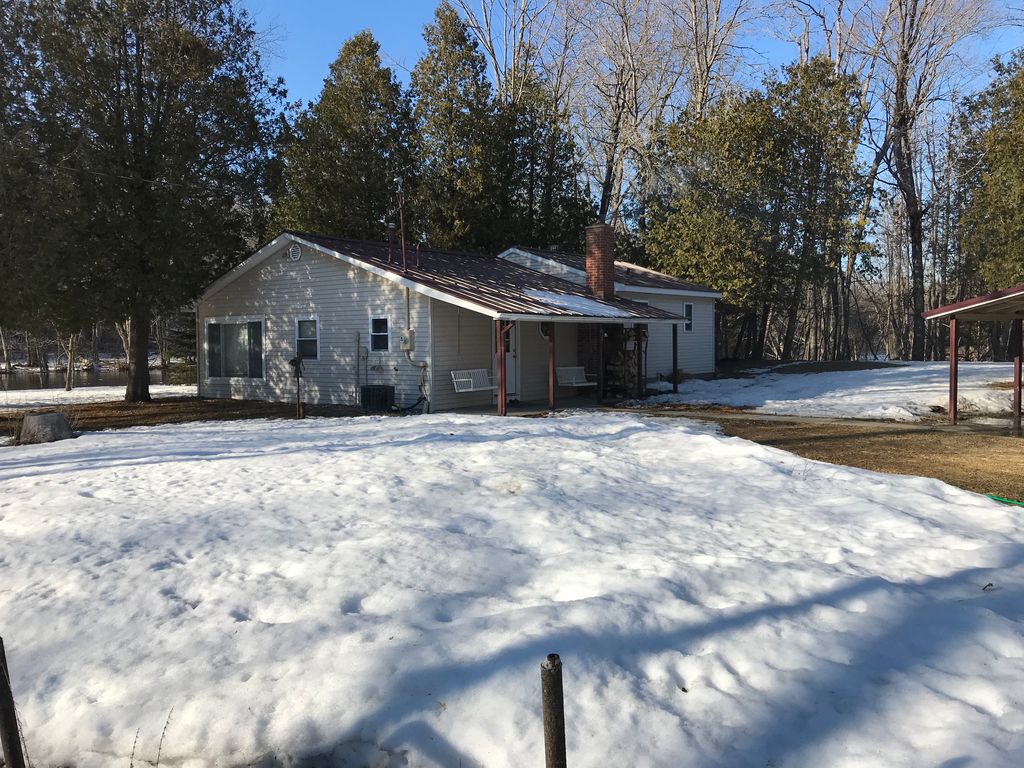 8114 Grand Rd, Evart, MI 49631 Trulia