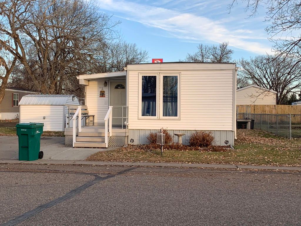 2500 Centennial Rd #237, Bismarck, ND 58503