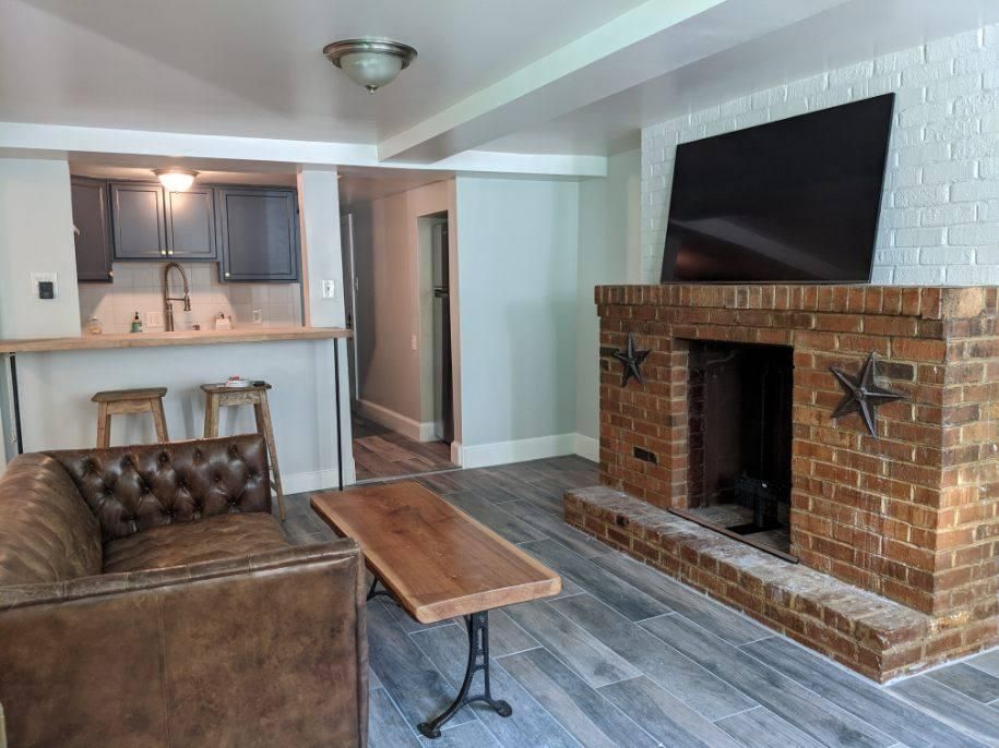 2515 Cliffbourne Pl NW #B, Washington, DC 20009