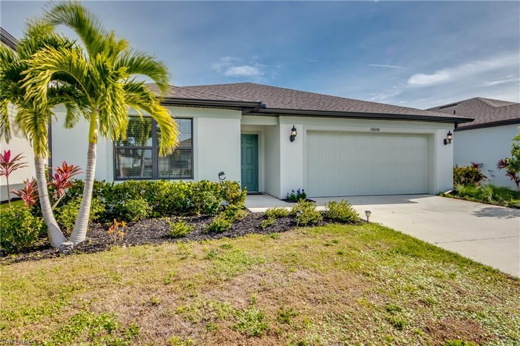 16056 Enclaves Cove Dr, North Fort Myers, FL 33917
