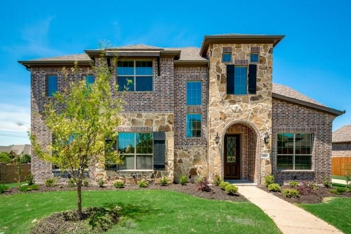 8118 Fallbrook Dr, Sachse, TX - 4 Bed, 3 Bath Single-Family Home - 30