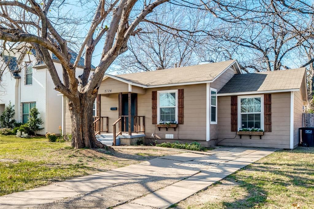 2724 Townsend Dr, Fort Worth, TX 76110