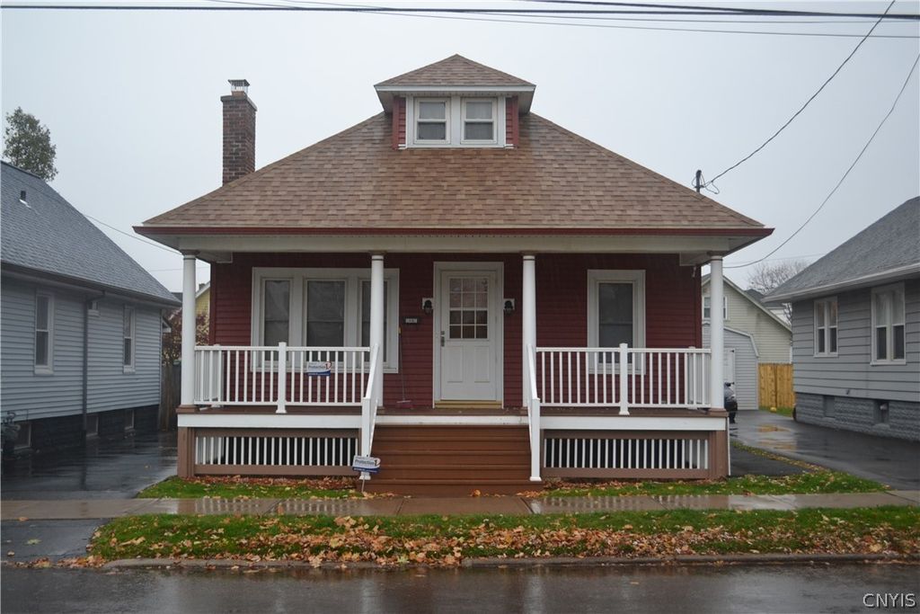 1407 Watkins Ave, Utica, NY 13502