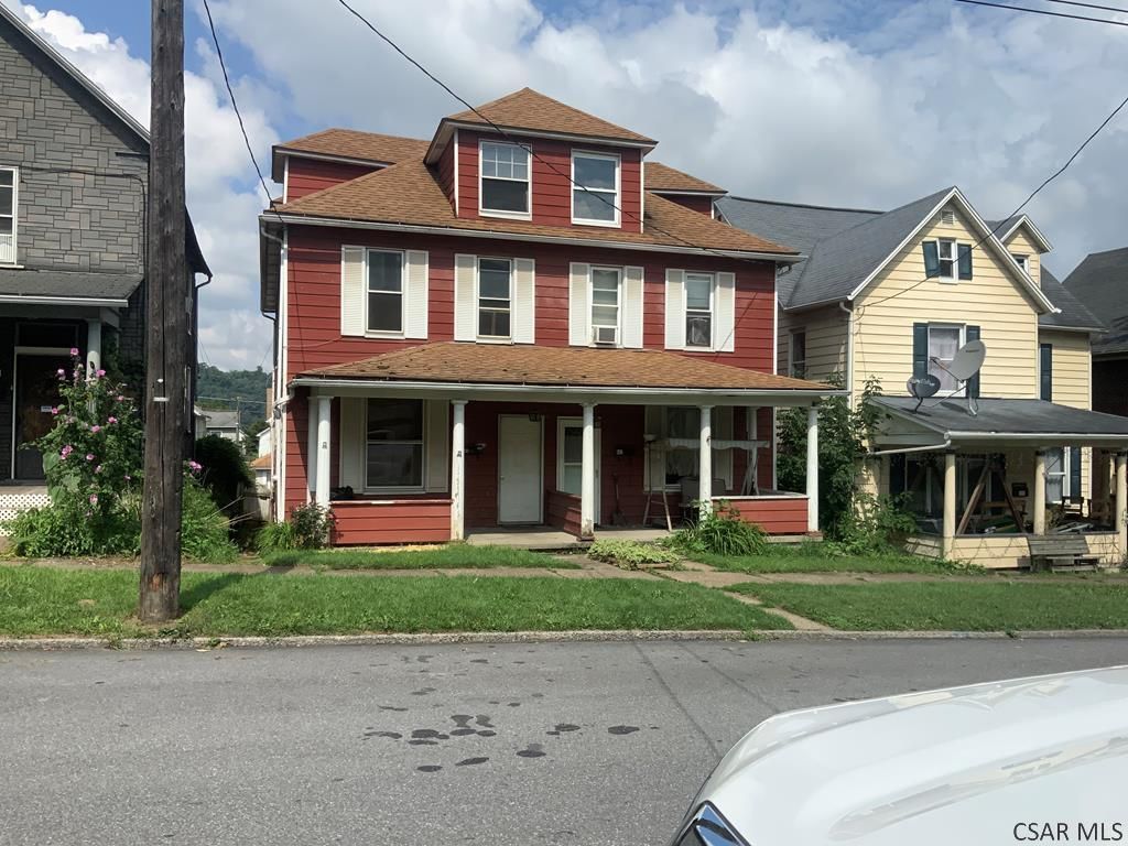 647-649 Linden Ave, Johnstown, PA 15902