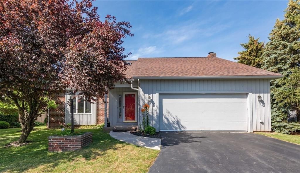 32 Markay Ct, Rochester, NY 14618