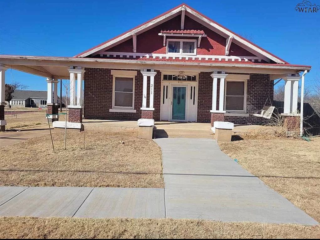211 S Main St, Electra, TX 76360 Trulia