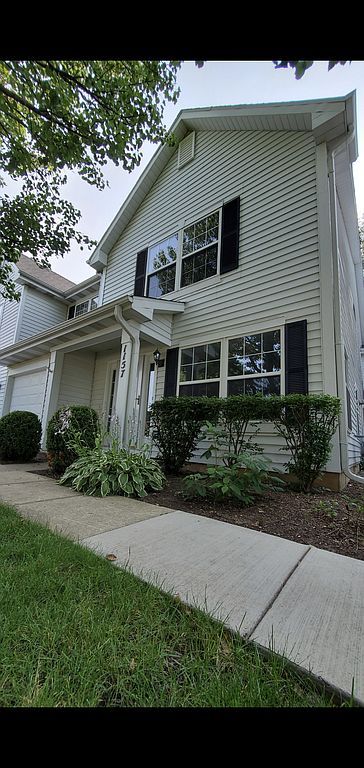 1157 Orleans Dr #1157, Mundelein, IL 60060