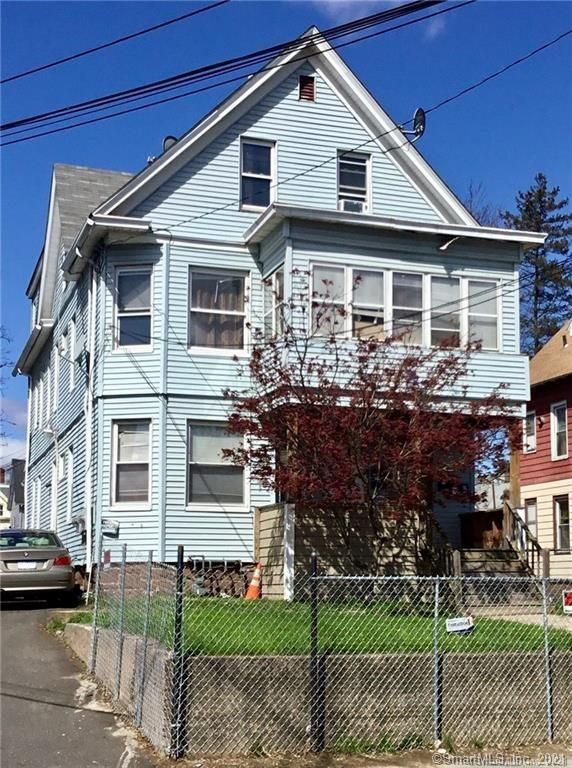 7 Hazel St, Hartford, CT 06106