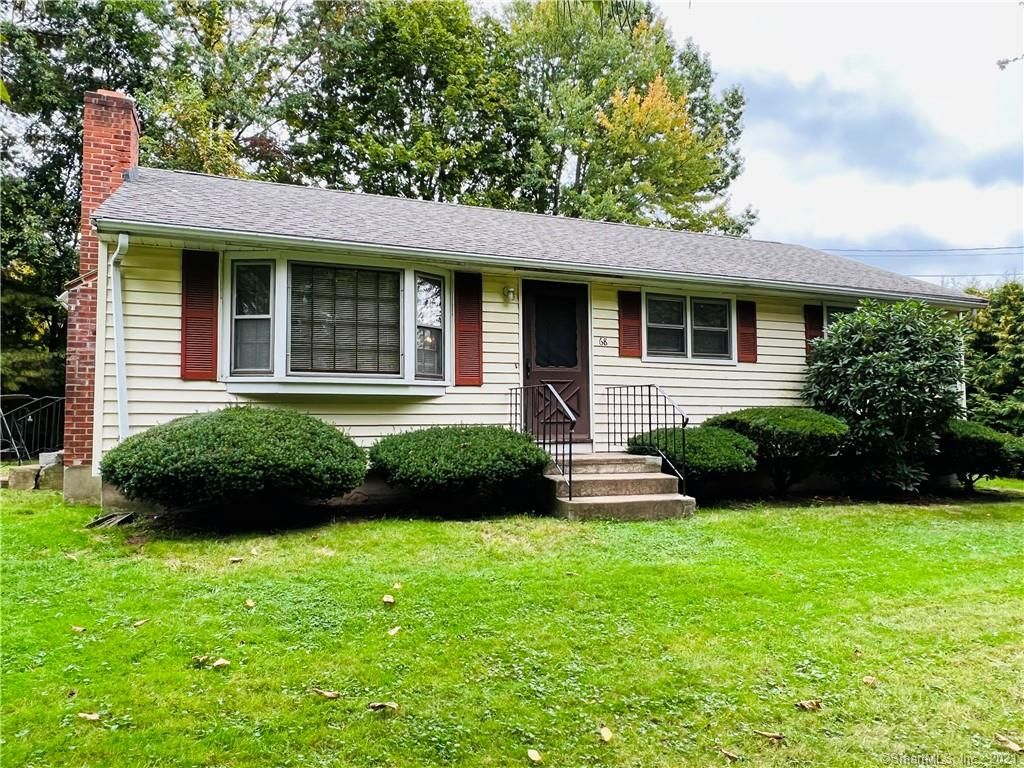 68 Brookdale Ave, Newington, CT 06111