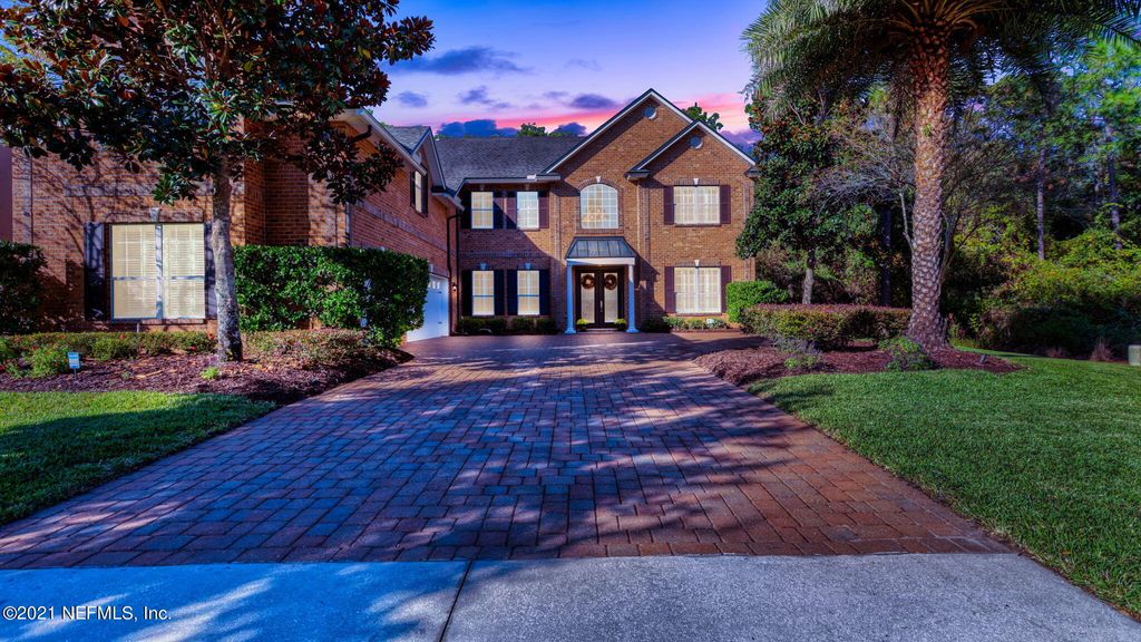 1262 LEITH HALL DR, Jacksonville, FL 32259