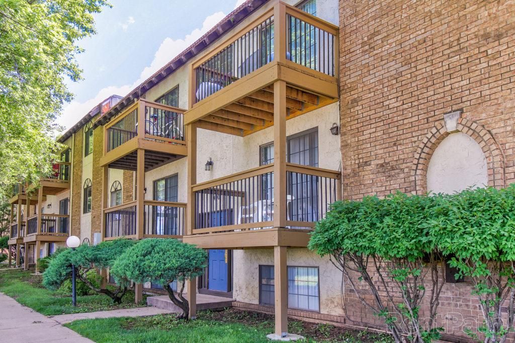 El Chaparral Apartments Riverside, MO Trulia