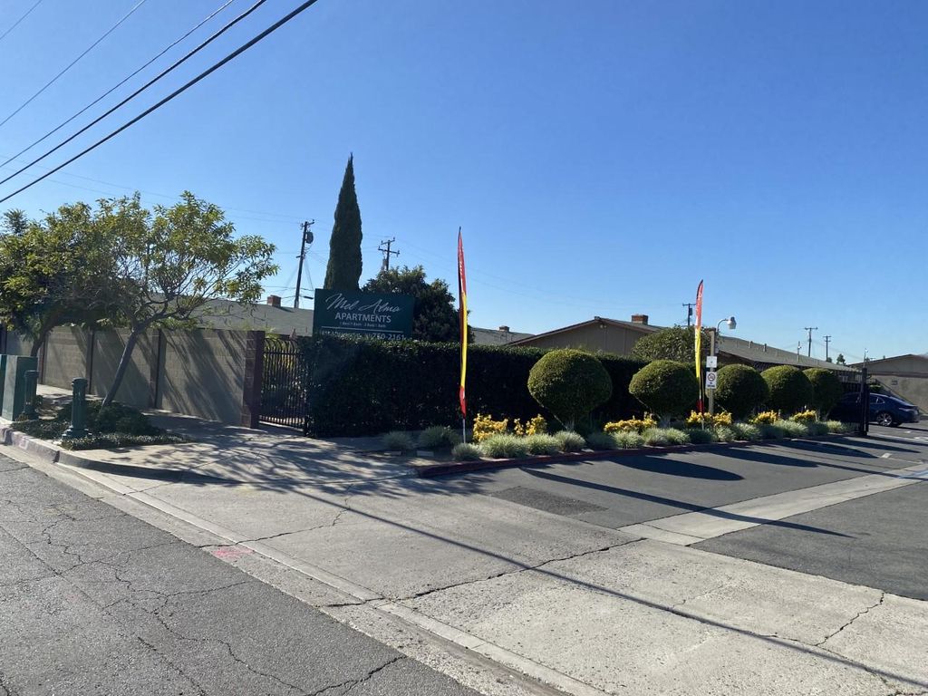 1861 S Haster St, Anaheim, CA 92802
