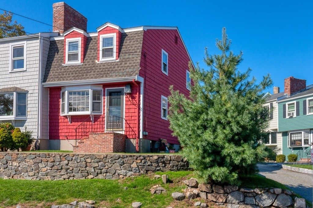 10 Prospect Ct #10, Marblehead, MA 01945