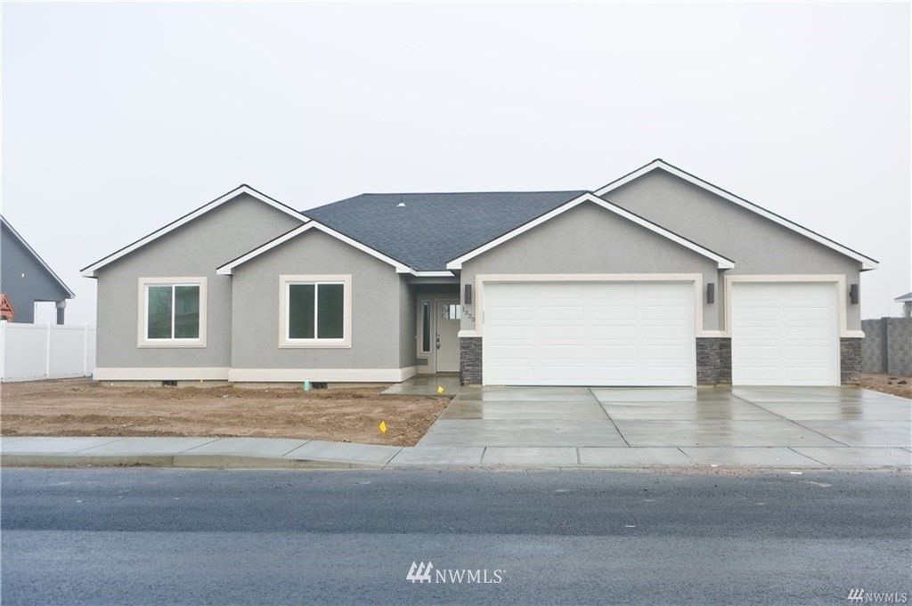 824 P St SW, Quincy, WA 98848