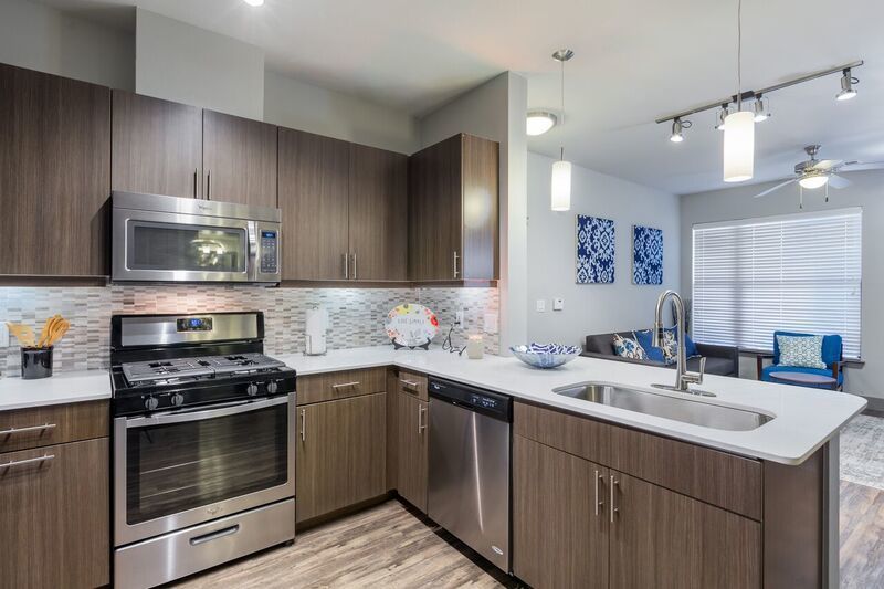 6401 Rialto Blvd, Austin, TX 78735
