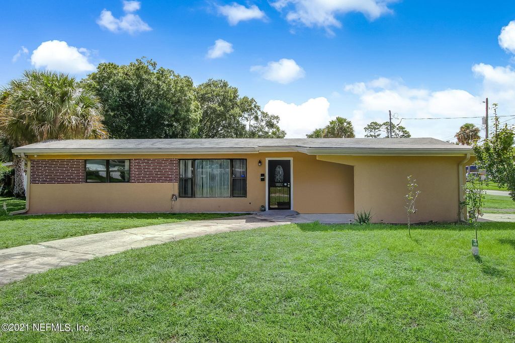 11704 Keel Dr, Jacksonville, FL 32246