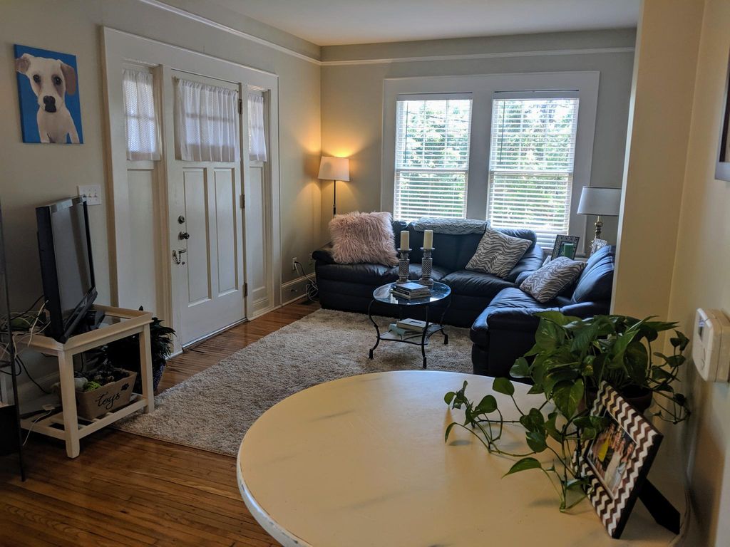 715 E McBee Ave #7, Greenville, SC 29601