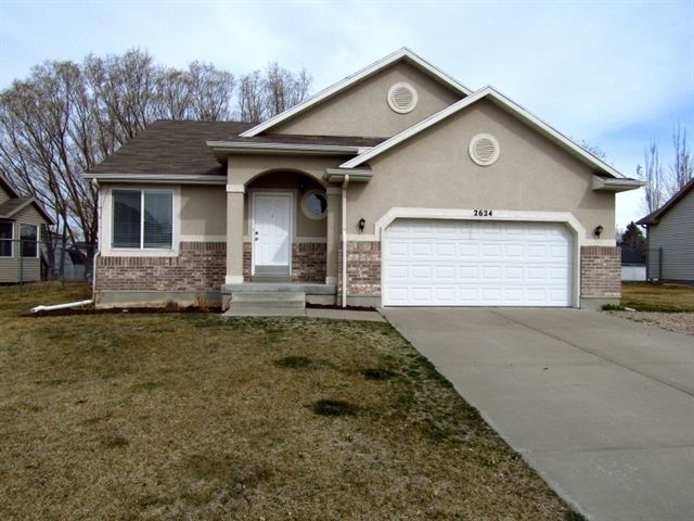 2624 W 1445 N, Clearfield, UT 84015