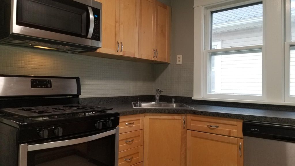 23 Wilbury Pl #2, Buffalo, NY 14216