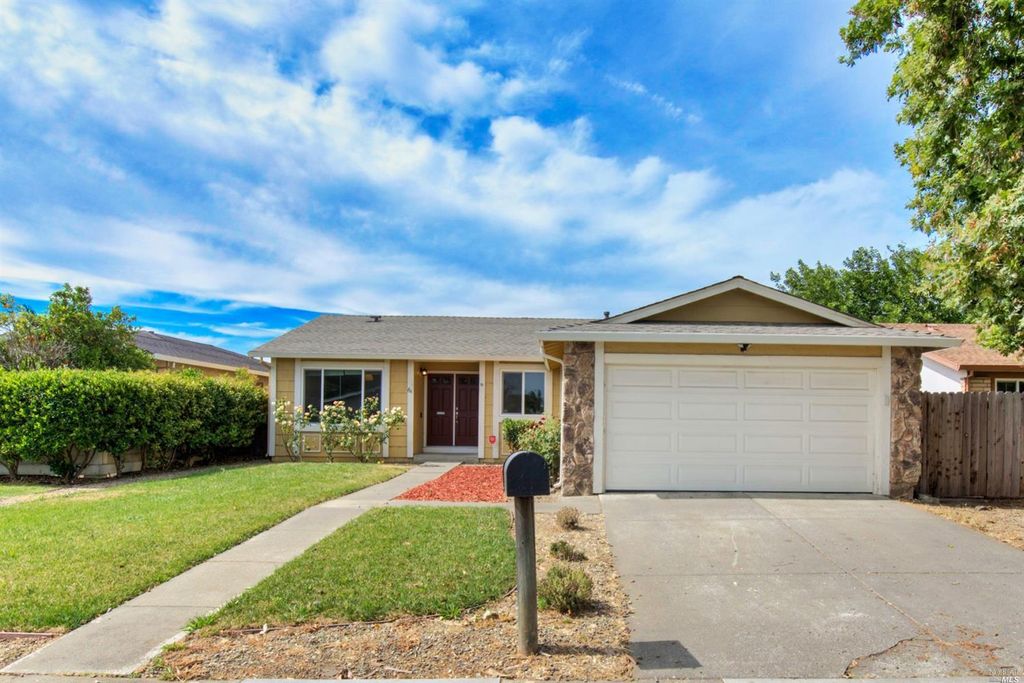 61 Chipman Ln, Suisun City, CA 4 Bed, 2 Bath SingleFamily Home 50