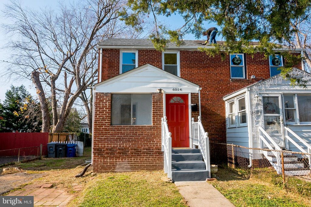 6014 N Kings Hwy, Alexandria, VA 3 Bed, 2 Bath MultiFamily Home 44