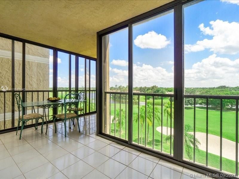 16300 Golf Club Rd #615, Weston, FL 33326