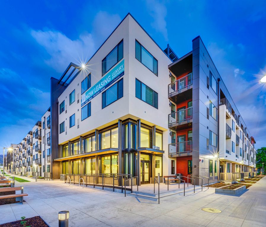2255 S 300 E, Salt Lake City, UT 84115