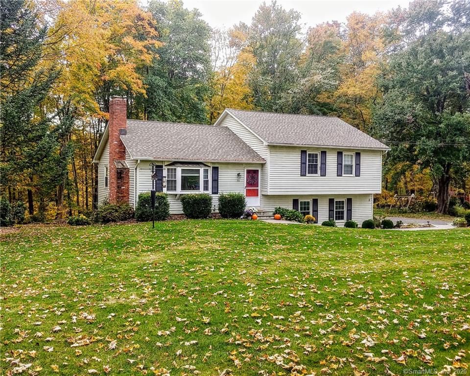 70 Long Meadow Hill Rd, Brookfield, CT 06804