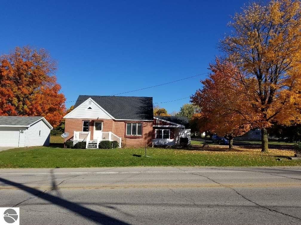321 E Maple St, Mc Bain, MI 49657 Trulia