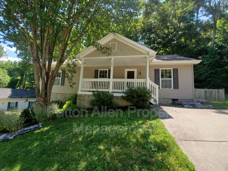 263 Newberry Dr, Fletcher, NC 28732