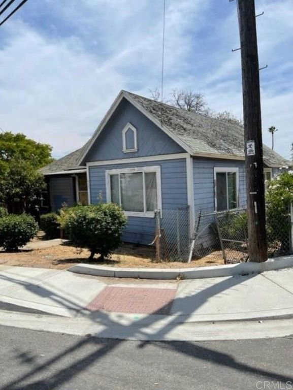 955 W 9th Ave, Escondido, CA 92025 See Estimated Value