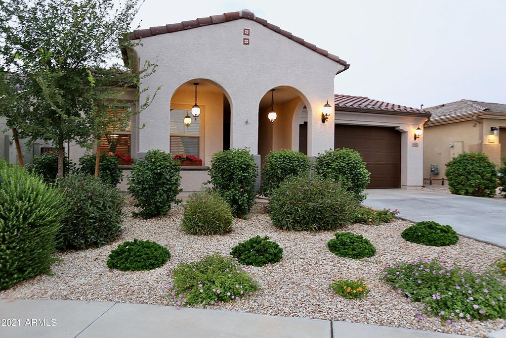 9902 E Timpani Ln, Mesa, AZ 85212