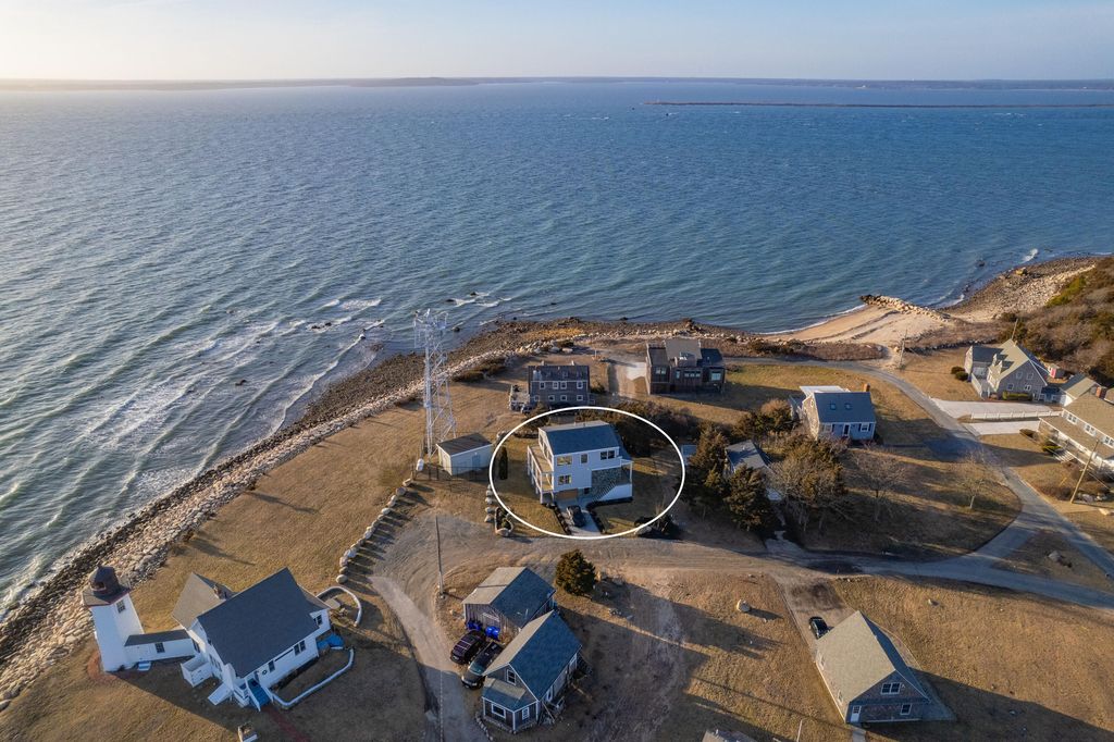 10 Harbor Way, Pocasset, MA 02559 MLS 22400722 Trulia