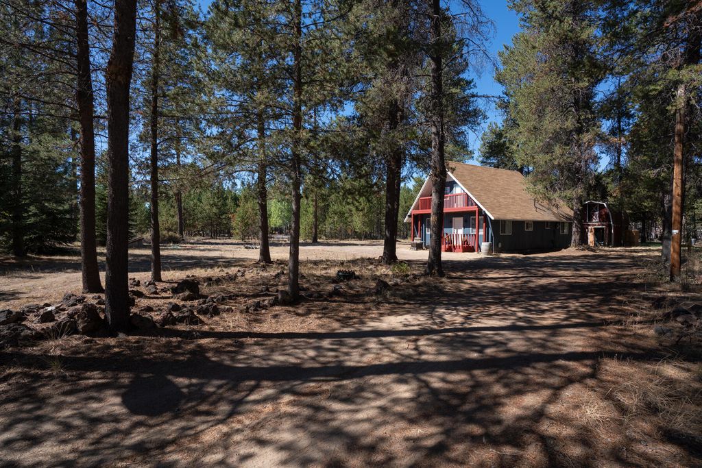16100 Elkhorn Ln, La Pine, OR 97739