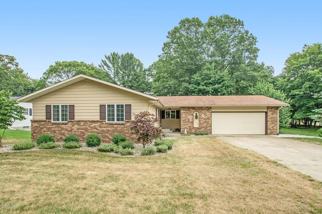 12486 Lakeshore Dr, Grand Haven, MI 49417 Trulia