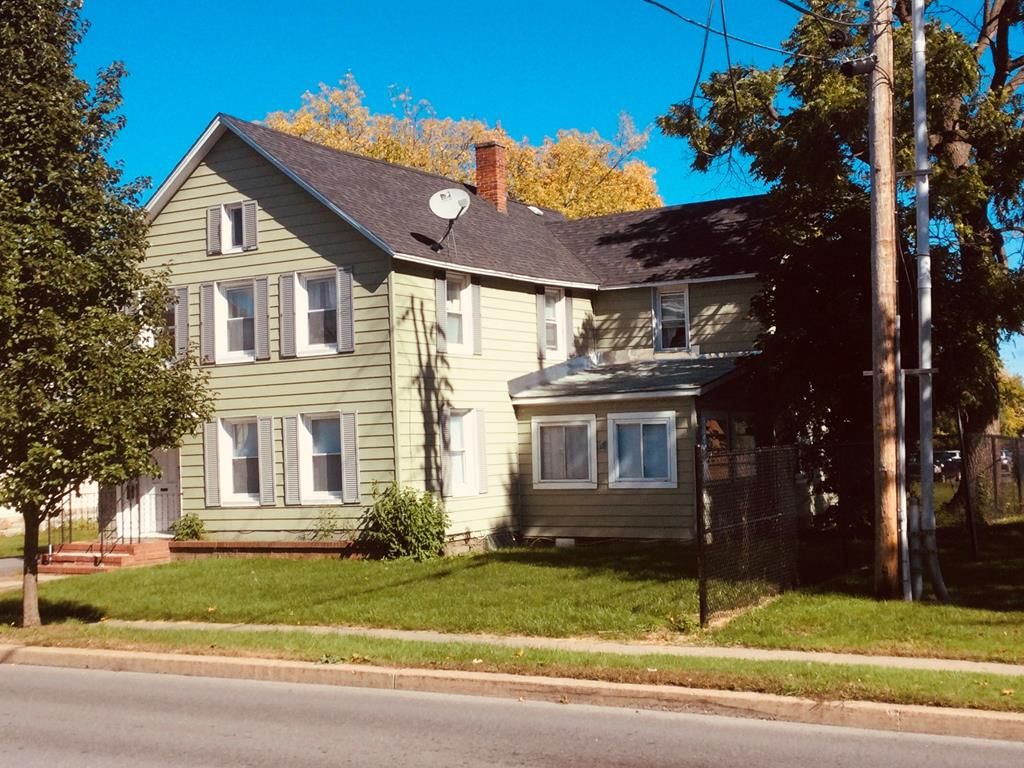 110 Oak St, Plattsburgh, NY 12901