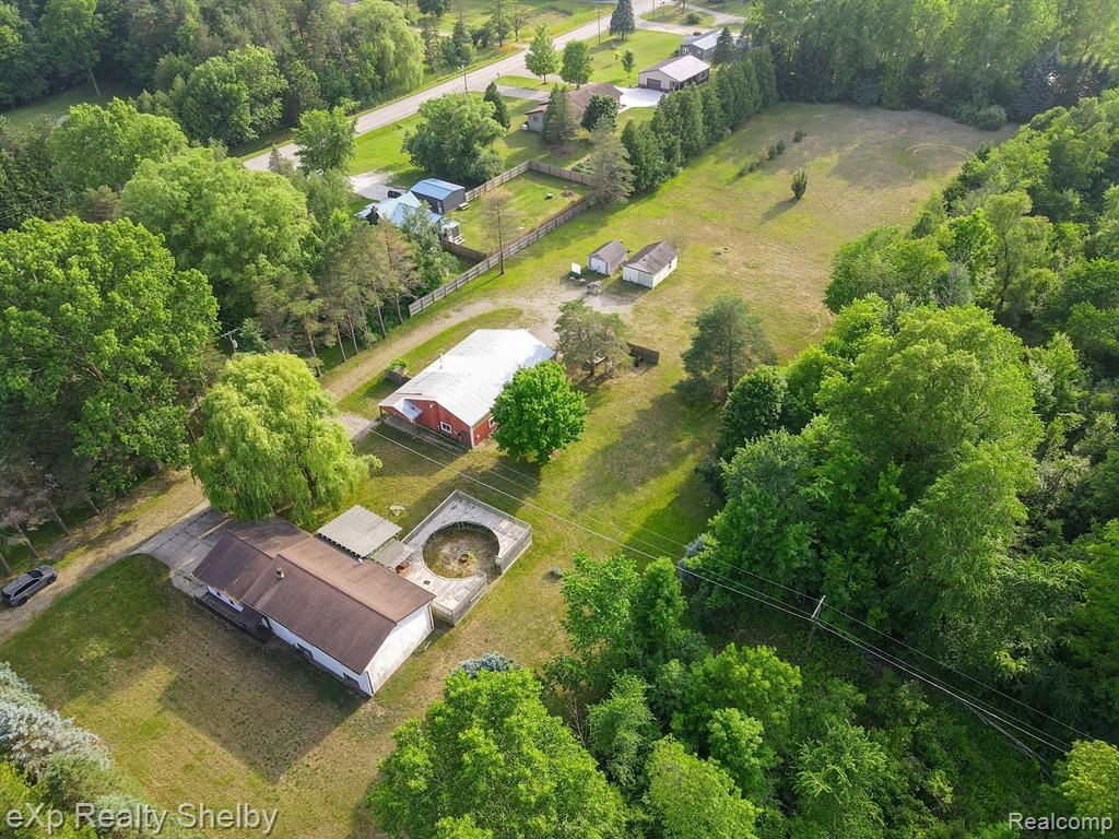 1519 Colwood Rd, Caro, MI 48723 Trulia