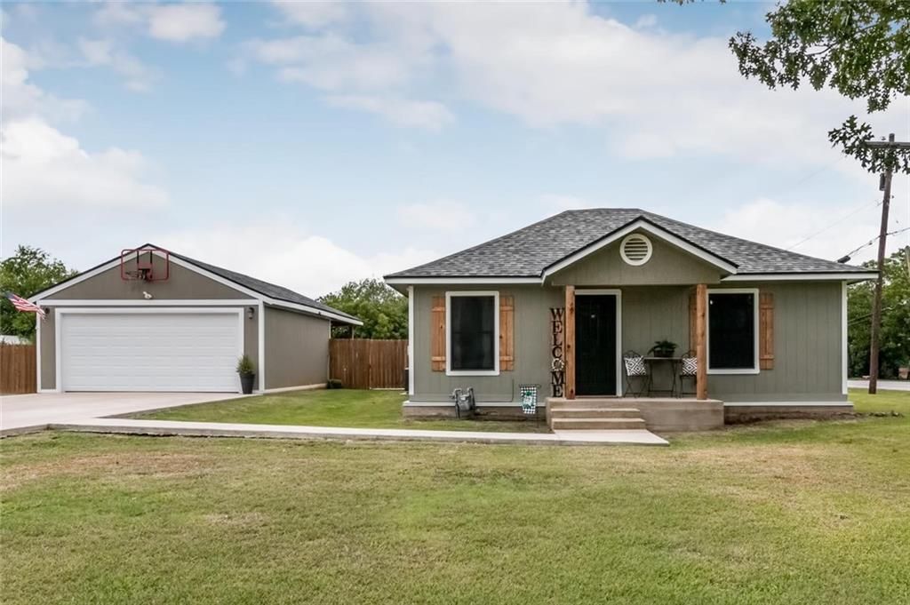 401 S Old Robinson Rd, Robinson, TX 76706 3 Bed, 2 Bath SingleFamily