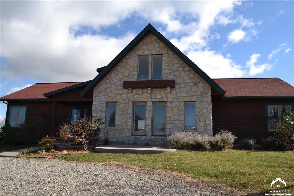 13600 K92 Hwy, Oskaloosa, KS 66066 Trulia