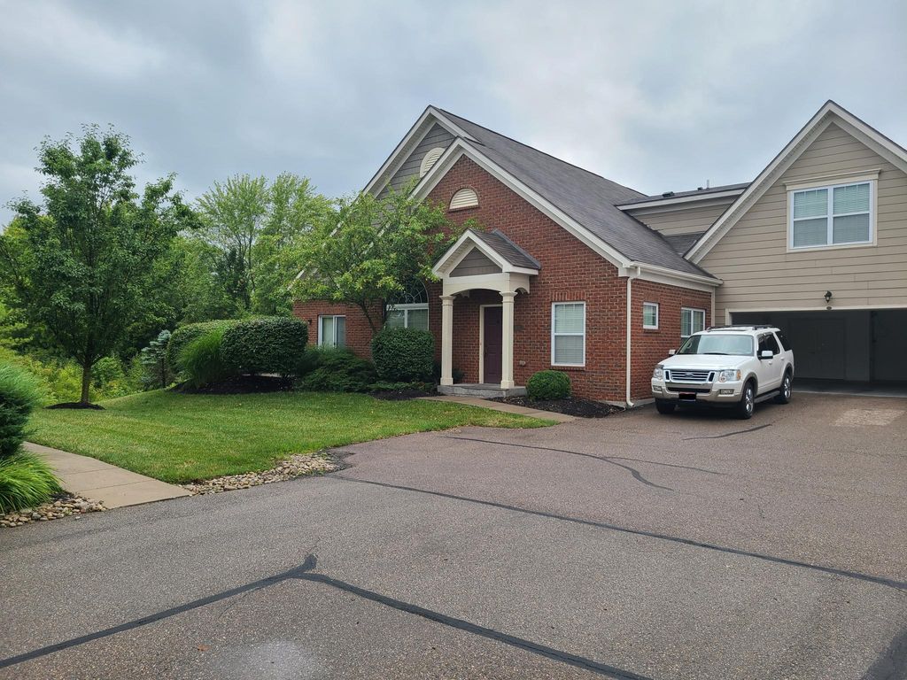 6879 Liberty Cir, Liberty Township, OH 45069
