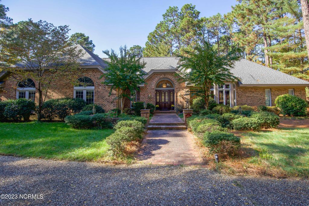 360 Lake Dornoch Drive, Pinehurst, NC 28374 Trulia