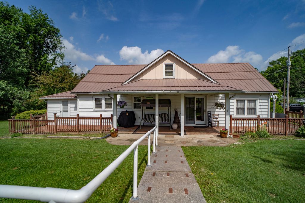 133 Maple St, Rupert, WV 25984 Trulia