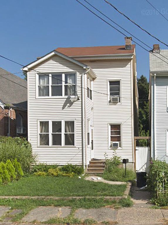4 Barnes St, Paterson, NJ 07501