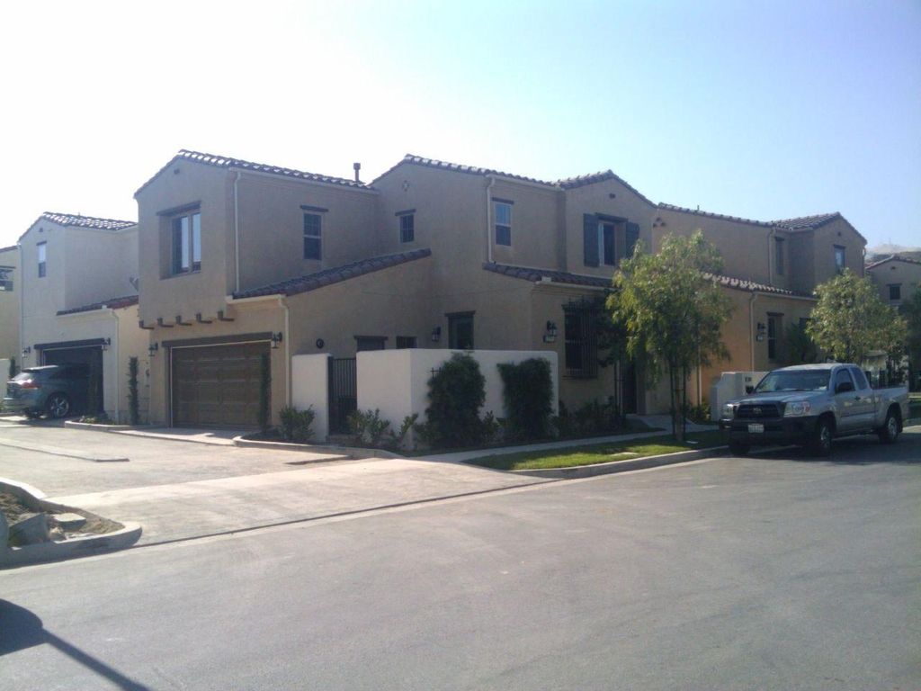 2022 Annual Report, image size:1024x768