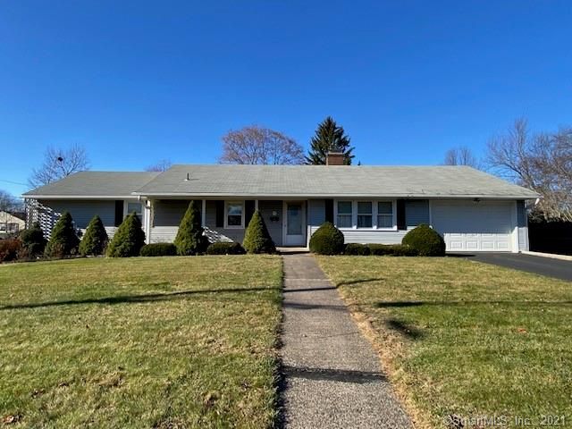 17 2nd St, Windsor Locks, CT 06096