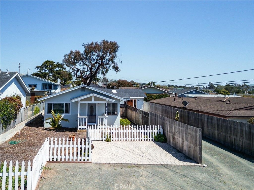 1238 5th St, Los Osos, CA 93402