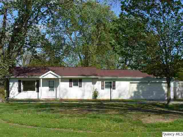 1976 N 1100th Ave, Liberty, IL 62347