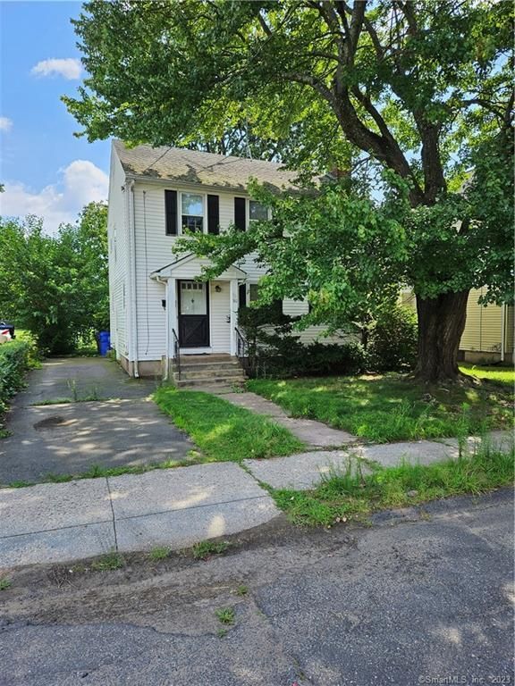 30 Moore Ave, East Hartford, CT 06108