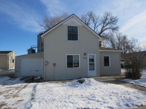 114 S Thompson Ave, Rushmore, MN 56168