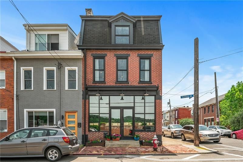 4628 Hatfield St, Pittsburgh, PA 15201